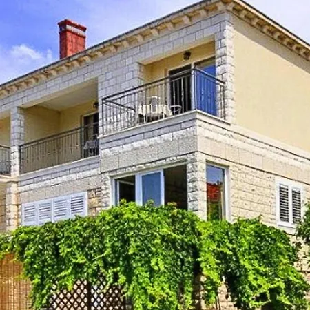 Julija Cin101017 Syb Apartment Lumbarda